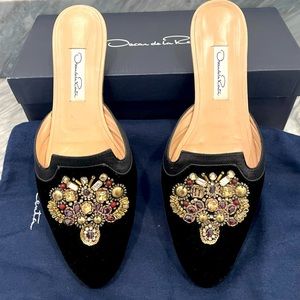 Oscar de la Renta slippers